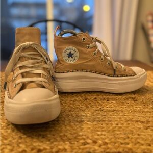 CONVERSE Chuck Taylor‎ All Star Platform Friendship Bracelet youth girl size 3
